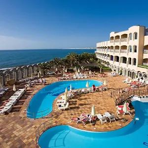 Club Hotel